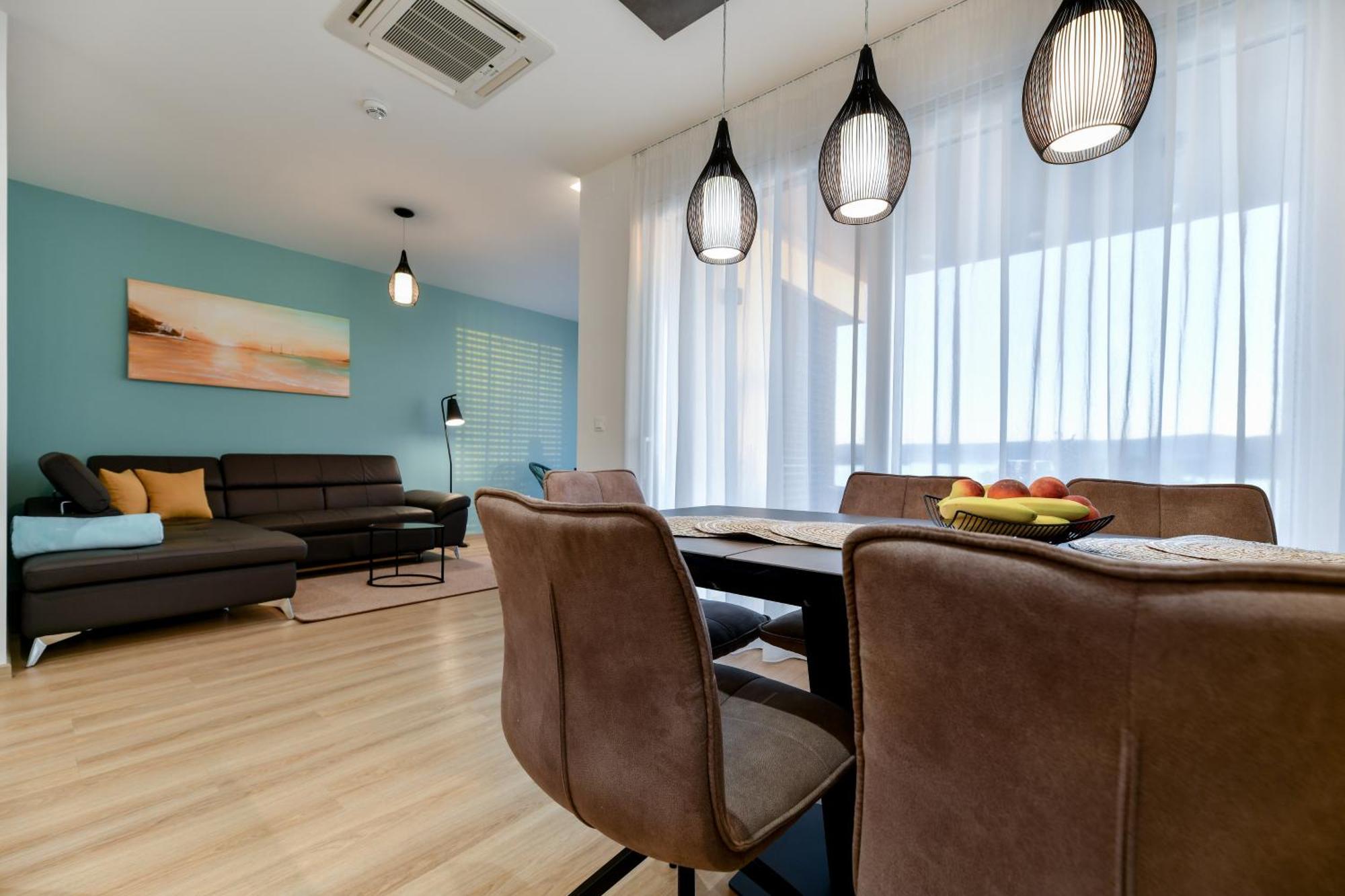 Crowonder Apartments & Rooms Oaza With Heated Swimming Pool And Sauna Turanj Ngoại thất bức ảnh