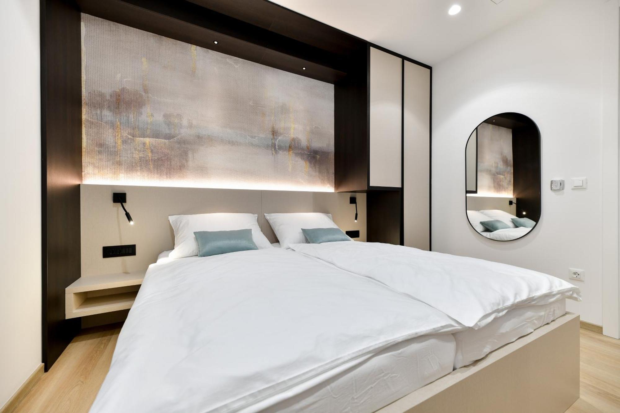 Crowonder Apartments & Rooms Oaza With Heated Swimming Pool And Sauna Turanj Ngoại thất bức ảnh